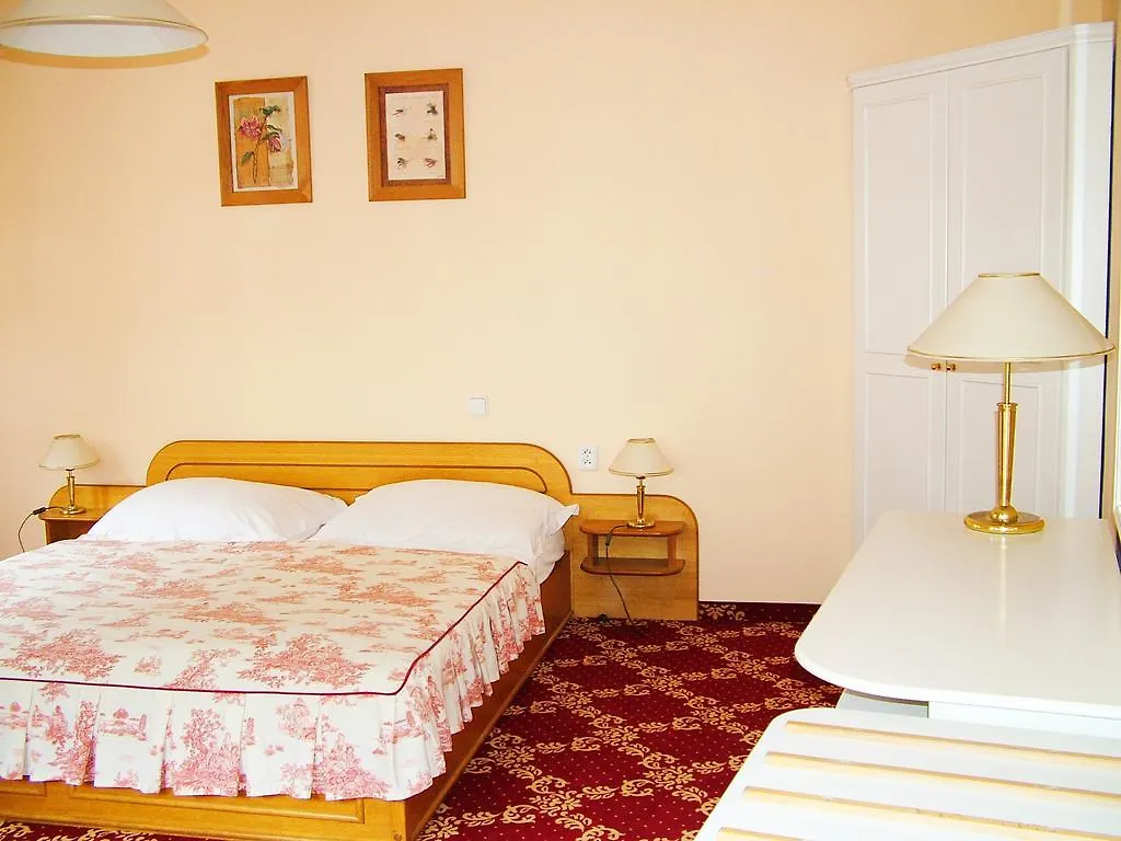 Apartment Pension Astra Karlovy Vary